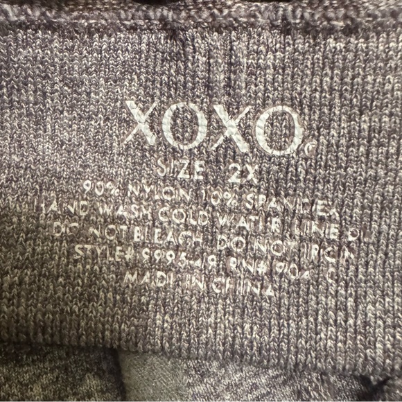 XOXO Gray Sports Bra with Racerback Design - Picture 5 of 5